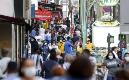 عدد الاصابات بكورونا ترتفع مجددًا بفرنسا وسط مخاوف من إعادة الاغلاق