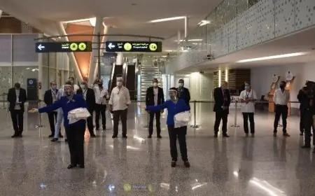 بعد اشهر من توقف السياحة .. السياح يعودون الى مراكش