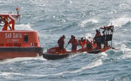 غرق 140 مهاجراً كانوا على متن سفينة متهجة للكناري