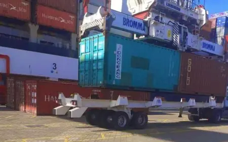 حجز طن و355 كيلوغرام من مخدر الكوكايين بميناء طنجة