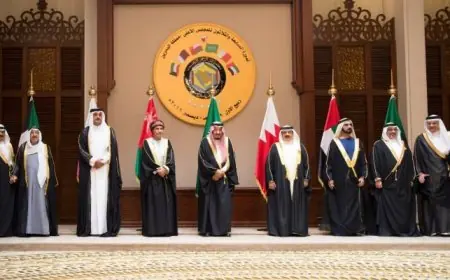 قمة الرياض.. مجلس التعاون الخليجي يؤكد على مواقفه الداعمة لمغربية الصحراء