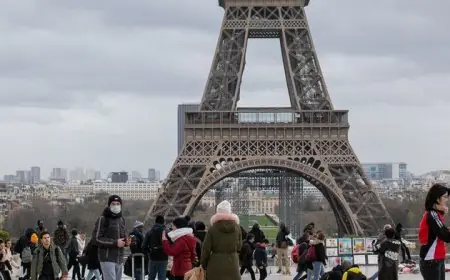 فرنسا تسجل 179 ألف اصابة جديدة بكورونا خلال 24 ساعة