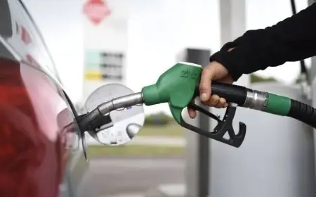 النفط يرتفع إلى مستويات تاريخية بسبب التوتر بين روسيا وأوكرانيا