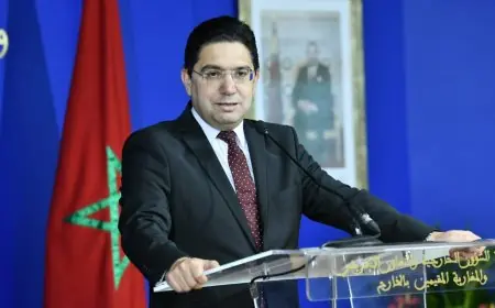 بوريطة يجري اتصالا مع وزيري الخارجية الروسي والاوكراني