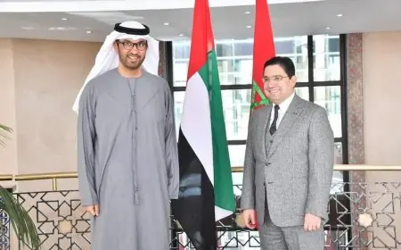 بوريطة يجري مباحثات مع وزير الصناعة و التكنولوجيا الإماراتي