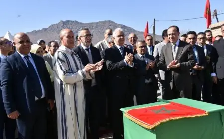 الوزير نزار بركة يزور عدة مشاريع باقليم تيزنيت