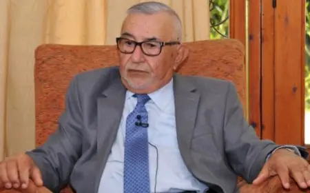 برقية تعزية ومواساة من الملك إلى أفراد أسرة المرحوم عبد الواحد الراضي