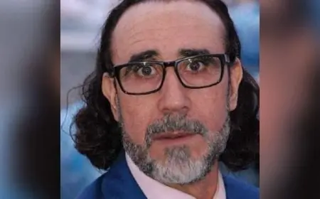 بعد حادثة اضرام النار في جسده امام وزارة الثقافة .. الفنان أحمد جواد في ذمة الله