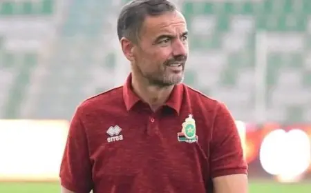 نادي الجيش الملكي يقيل المدرب فيرناندو داكروز