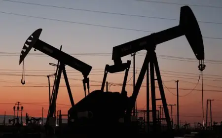 ارتفاع أسعار النفط نتيجة تخفيض الفائدة في الولايات المتحدة