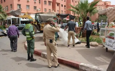 اجراءات جديدة للحد من ازعاج "الفراشة" للمصلين بجنبات المساجد