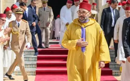 الملك محمد السادس يواصل حصص التأهيل الوظيفي عقب العملية الجراحية وإعادة النظر في الأنشطة الملكية المعتادة خلال شهر رمضان