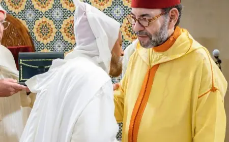 الملك محمد السادس يترأس حفلا دينيا إحياءً لليلة القدر ويكرم حفظة القرآن الكريم