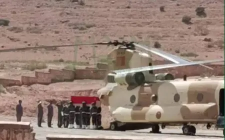جنازة عسكرية مهيبة لجندي لقي حتفه في الحدود مع الجزائر