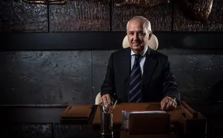 أنس الصفروي يفند الشائعات حول شراء ناد إنجليزي