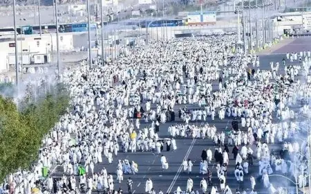 أكثر من مليون مسلم يبدأون مناسك الحج