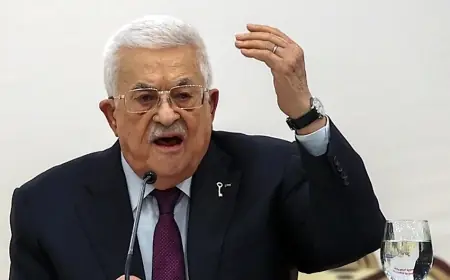 محمود عباس يؤيد نزع سلاح "حماس" وعدم مشاركتها في حكم قطاع غزة