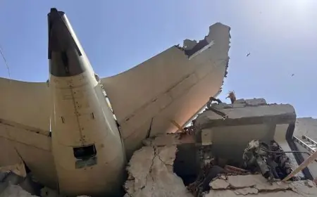 نجاة راكب واحد من تحطم طائرة هندية كانت تقل 242 شخصا