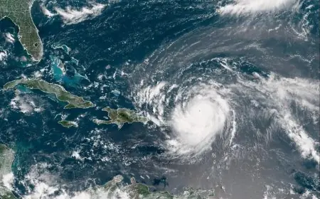 الإعصار "إيرين" يهدد الساحل الشرقي للولايات المتحدة