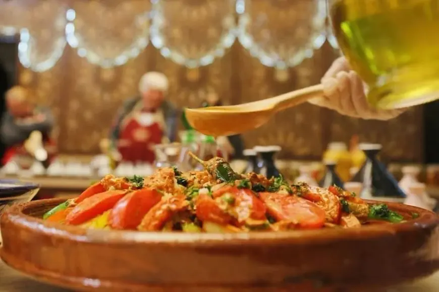 المغرب يبرز أصالة المطبخ المغربي بباريس
