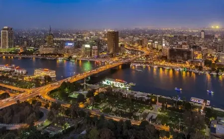 مصر تستضيف وفدين من إسرائيل وحماس لبحث خطة ترامب بشأن غزة
