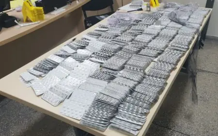 جمارك باب سبتة تحبط محاولة تهريب أكثر من 30 ألف قرص مخدر