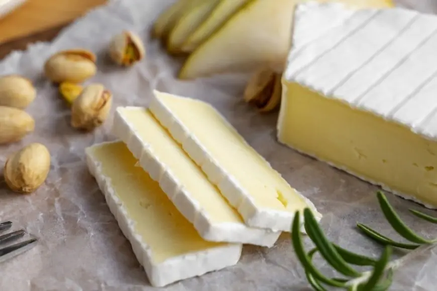 "أونسا" توضح بشأن تواجد بعض الإضافات الغذائية في الجبن القابل للدهن والجبن المذوب