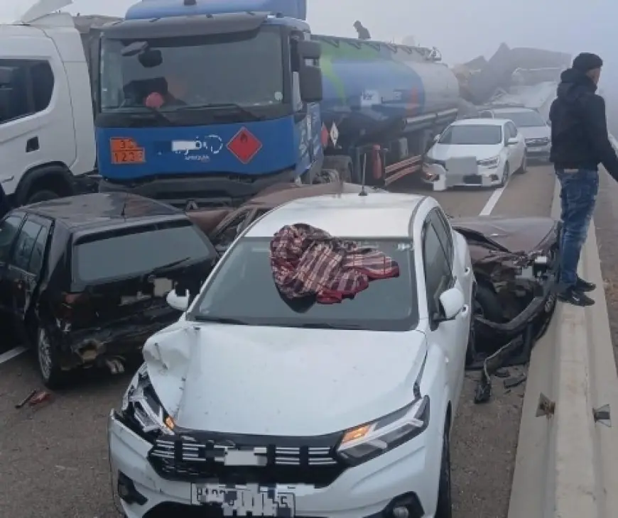 قتيل وجرحى في حادث اصطدام جماعي بين أزمور والجديدة