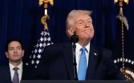 ترامب: الولايات المتحدة ستتسلم 50 مليون برميل نفط من فنزويلا