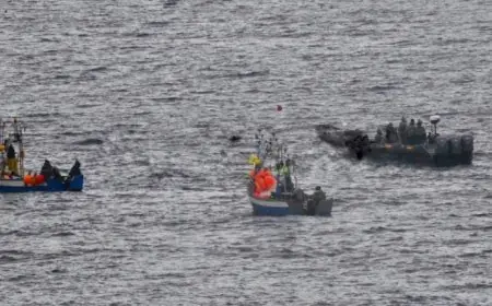 سبتة المحتلة.. الحكم بالسجن في حق صيادين مغربيين بتهمة تهريب مهاجرين