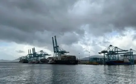 La tempête “Christine” paralyse le trafic maritime entre l’Espagne et le port de Tanger