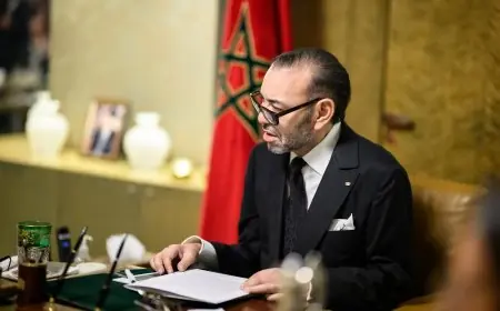 الملك محمد السادس يترأس اجتماع عمل بالقصر الملكي حول ميناء الناظور غرب المتوسط