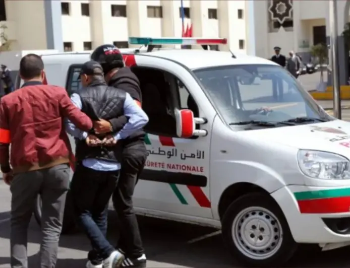شخص ملثم متخصص في سرقة الصيدليات يسقط في قبضة الأمن بفاس