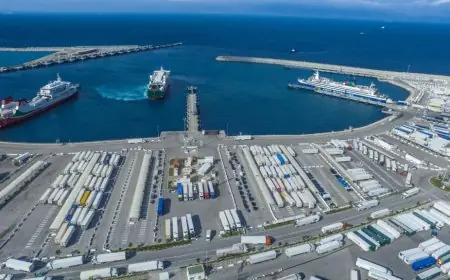 Le port de Tanger Med alerte sur des perturbations possibles du trafic maritime en raison du mauvais temps