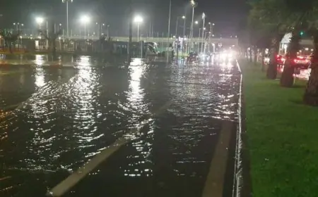 أمطار قوية تتسبب في فيضانات بسلا