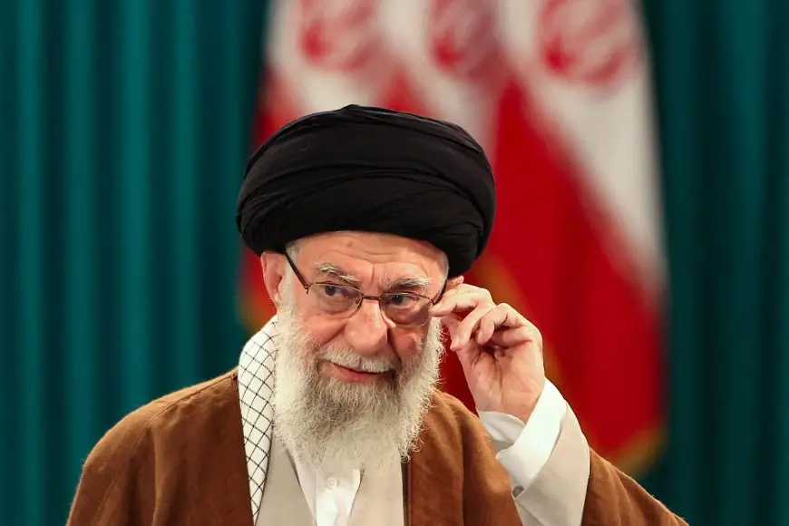 إيران تؤكد نقل خامنئي إلى مكان آمن بعد الضربة الأمريكية ـ الإسرائيلية على طهران