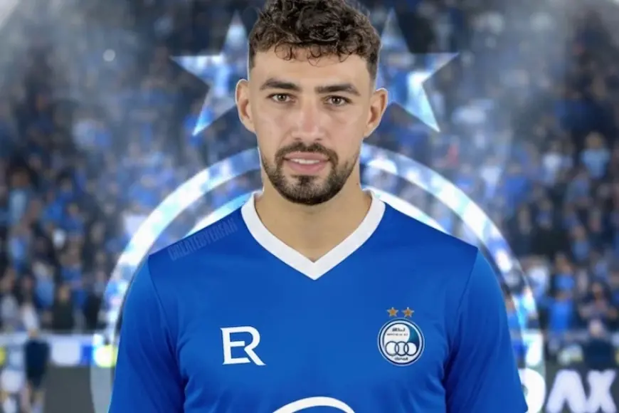 المغربي منير الحدادي يعلق في إيران بعد إغلاق المجال الجوي