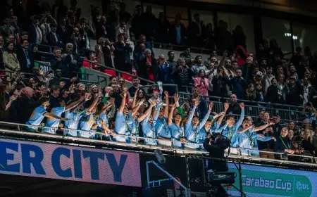 مانشستر سيتي يتوج بكأس الرابطة الانجليزية بعد فوزه على أرسنال