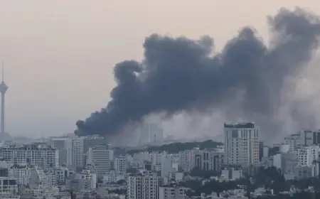 انفجارات تهز بندر عباس بإيران وسط ضربات إسرائيلية مكثفة