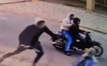 وجدة.. فيديو يوثق لحظة سرقة سيدة بـ"سيف" من طرف ثلاثة أشخاص بحي الأندلس