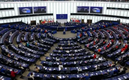 البرلمان الأوروبي يمهّد لتشديد قوانين الهجرة وإحداث مراكز ترحيل خارج التكتل