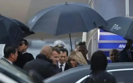 Emmanuel Macron à Tokyo pour renforcer les partenariats nucléaire et spatial