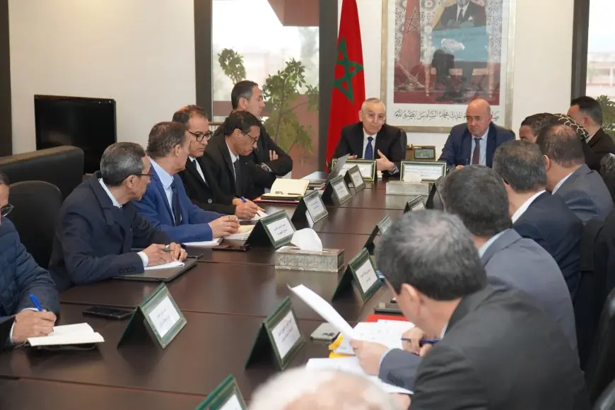 كاتب الدولة المكلف بالإسكان يعقد اجتماعا لتسريع تأهيل المباني الآيلة للسقوط بمراكش وآسفي والصويرة