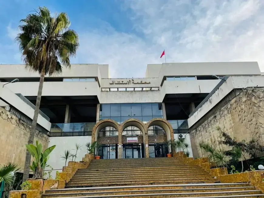 دفاع متهمي "إسكوبار الصحراء" يشكك في مصداقية بارون المخدرات ويكشف تناقضات تصريحاته