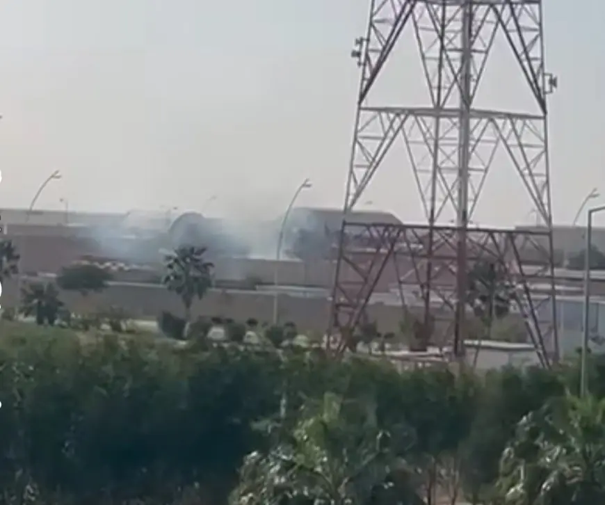 طائرات مسيرة تضرب مطار البصرة وحقلين نفطيين بالعراق وسط تصاعد التوتر بين أمريكا وإيران