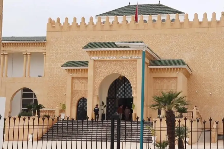 استئنافية فاس تحكم بالسجن 30 سنة على سائق شاحنة اقتحم فندقا وأودى بحياة شخصين