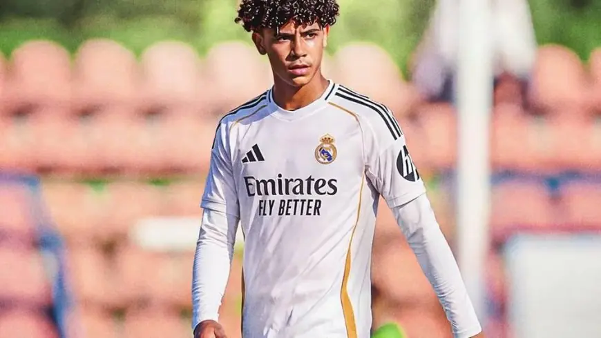 على خطى والده.. رونالدو جونيور يتدرب في أكاديمية ريال مدريد تمهيداً لضمه