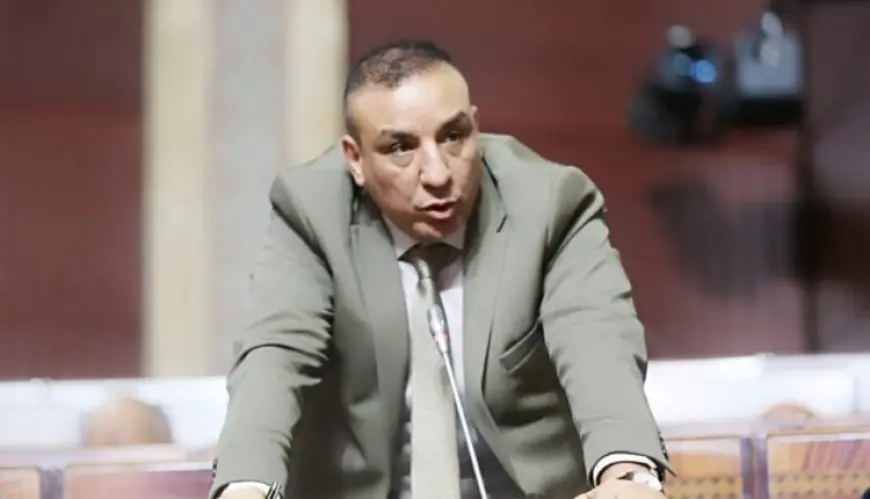 الجامعة الوطنية للتعليم تعلن الطرد النهائي لحسن أومربيط وتكشف تفاصيل التزوير