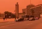رياح قوية محملة بالغبار تغيّر لون السماء إلى البرتقالي بوجدة والجنوب الشرقي