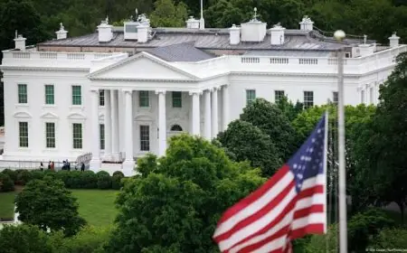 البيت الأبيض ينفي أي نية لاستخدام السلاح النووي في إيران